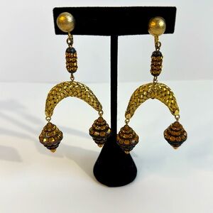 Vintage Les Bernard Screw Back Earrings